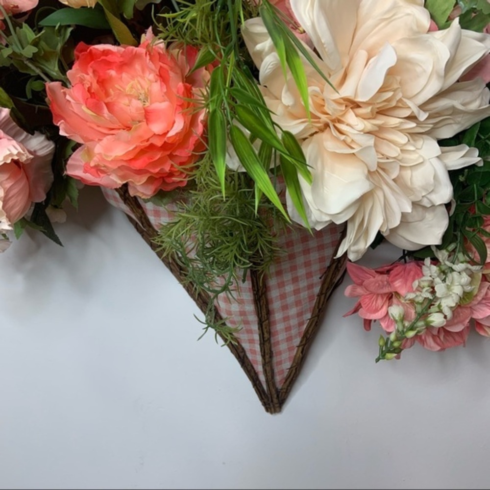 New Spring Year Round Designer Unique Pink Umbrella Door Wall Wreath Home Decor - Picture 9 of 13